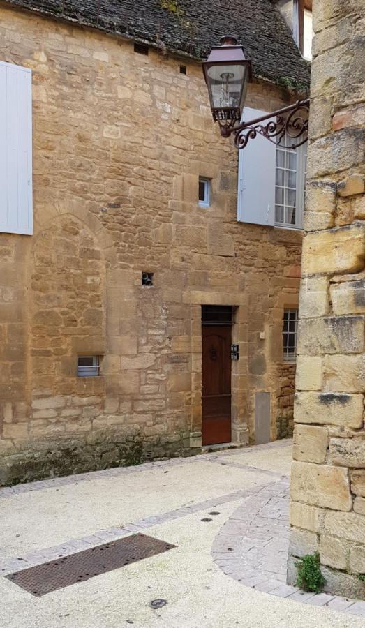Les Chambres Du "Coup De Coeur De Sarlat" المظهر الخارجي الصورة